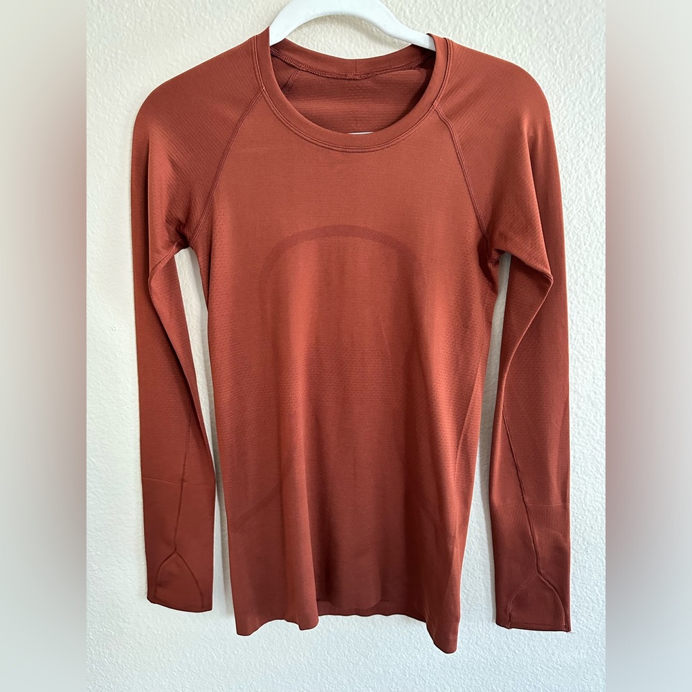 Lululemon Swiftly Rust Long Sleeve Size 4